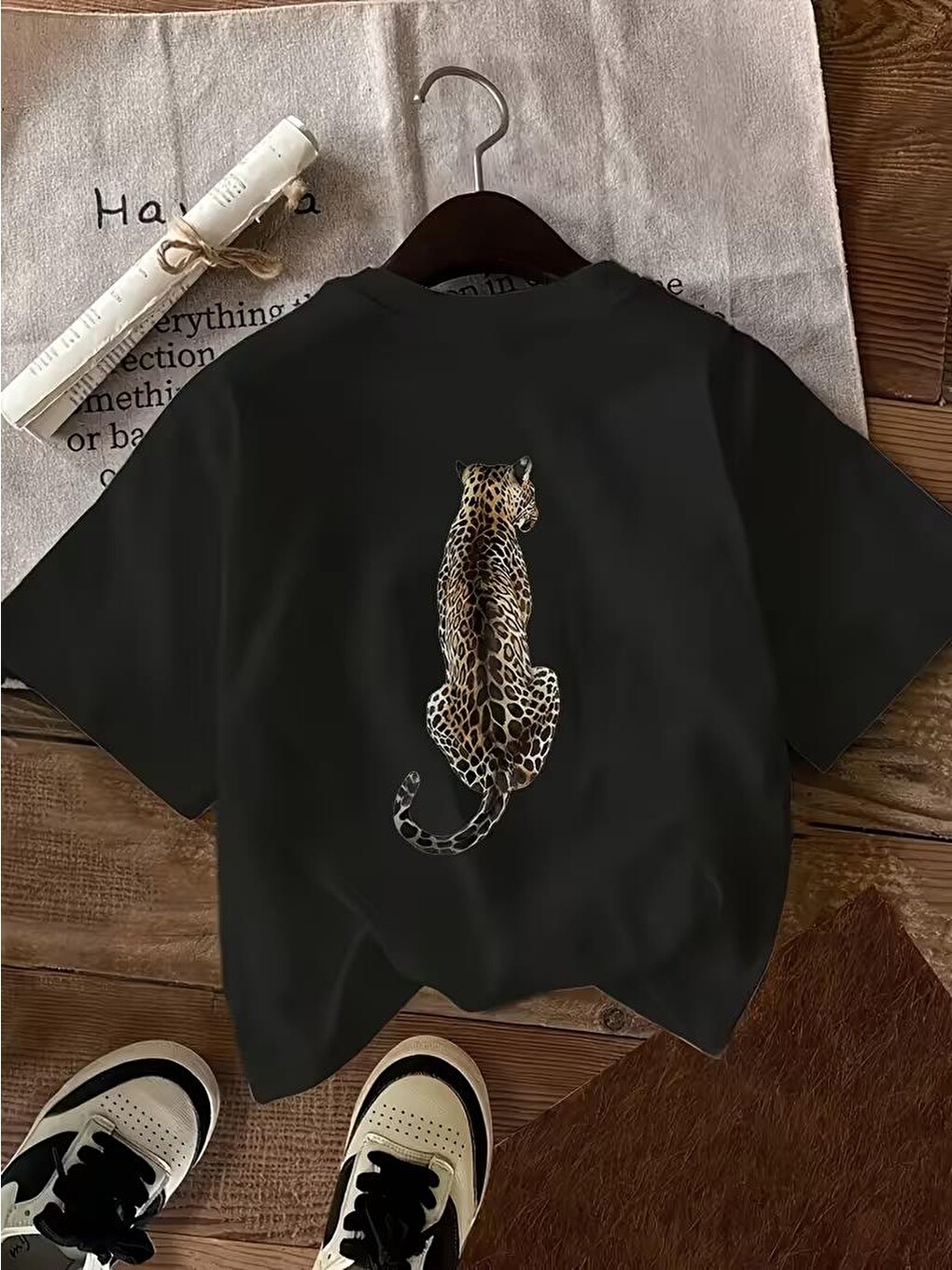 Siyah Oversize Arkası Leopar Baskılı Pamuklu Kadın T-shirt Büyük Beden Kadın Tshirt