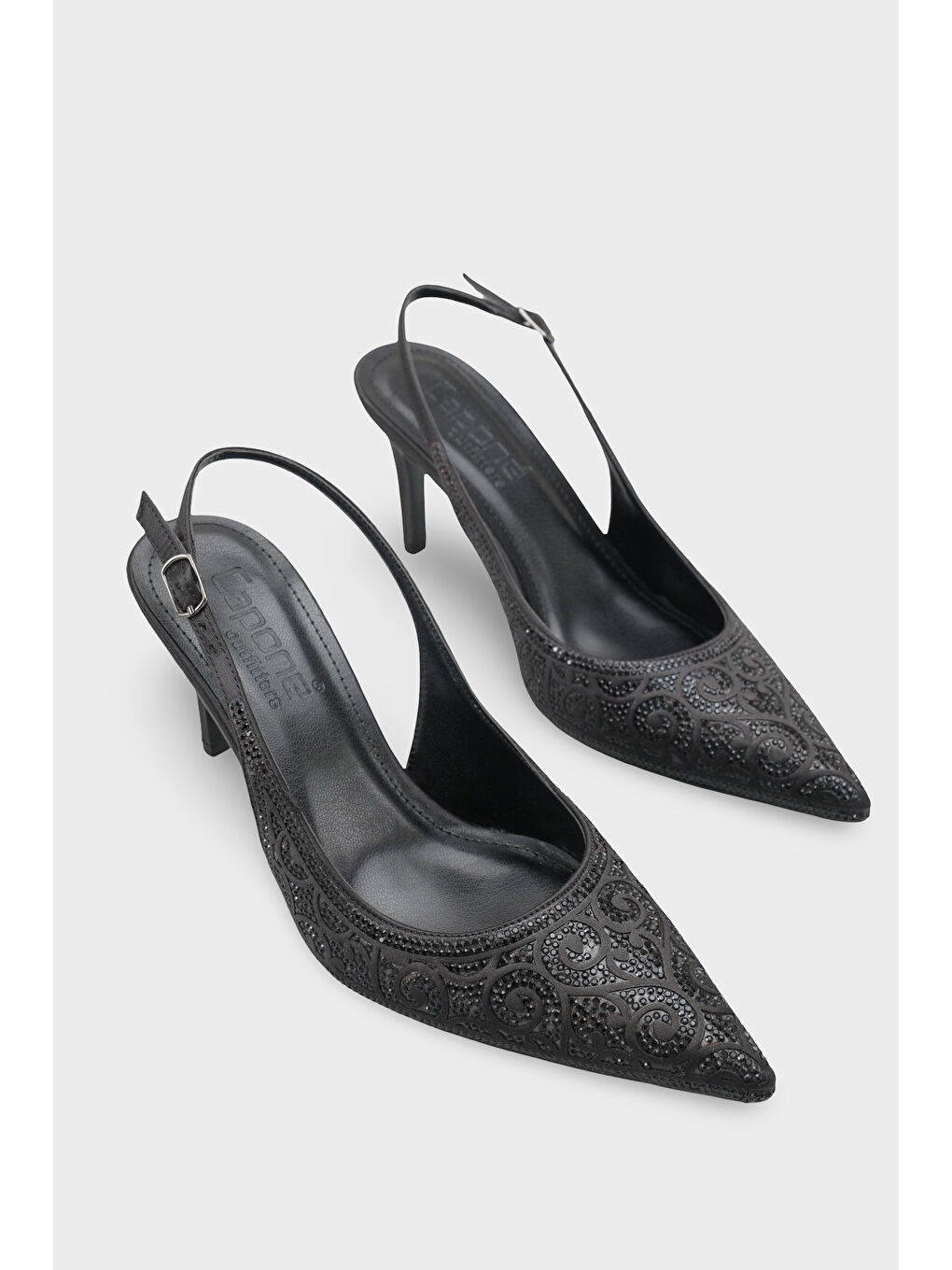 Siyah Melony Orta Topuklu Taşlı Arkası Açık Saten Kadın Ayakkabı-1