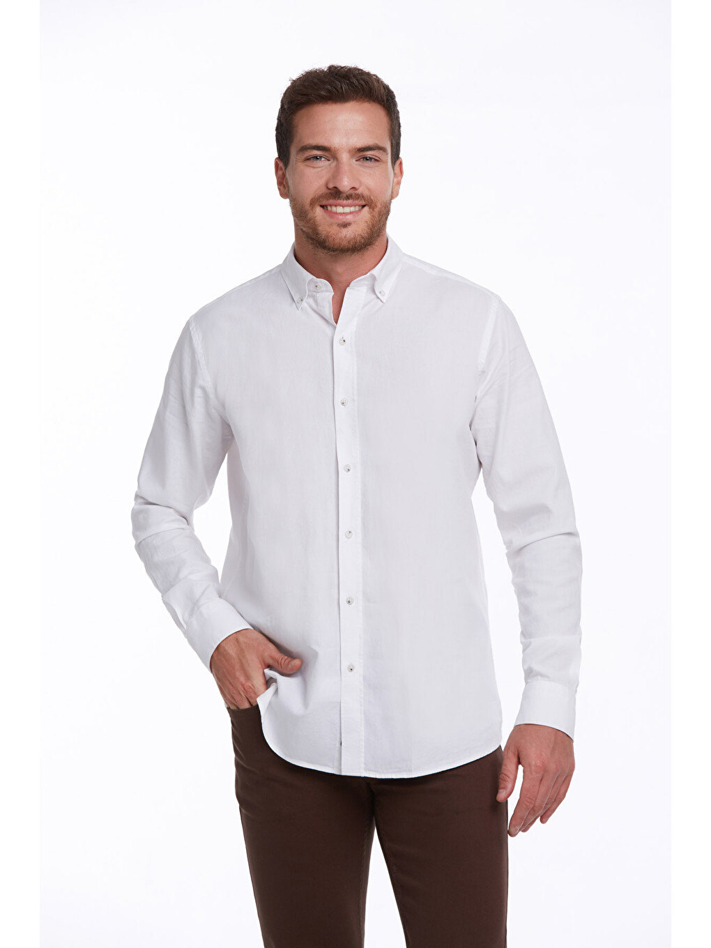 Beyaz Comfort Fit Düz 100% Pamuk Düğmeli Yaka Uzun Kollu Casual Oxford Gömlek