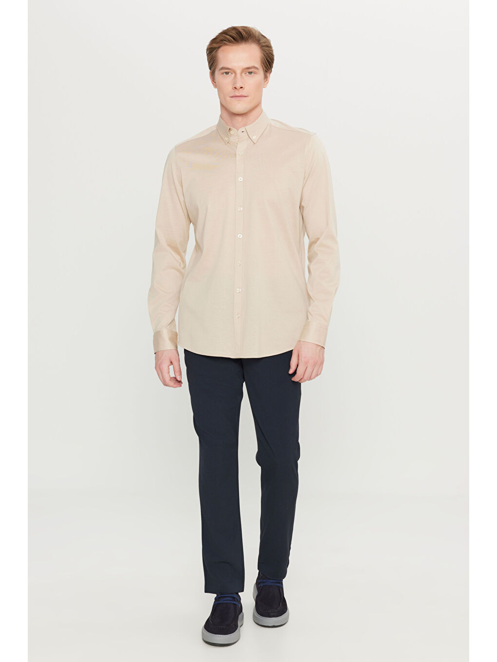 Erkek Bej %100 Pamuk Slim Fit Dar Kesim Düğmeli Yaka Örme Gömlek-1