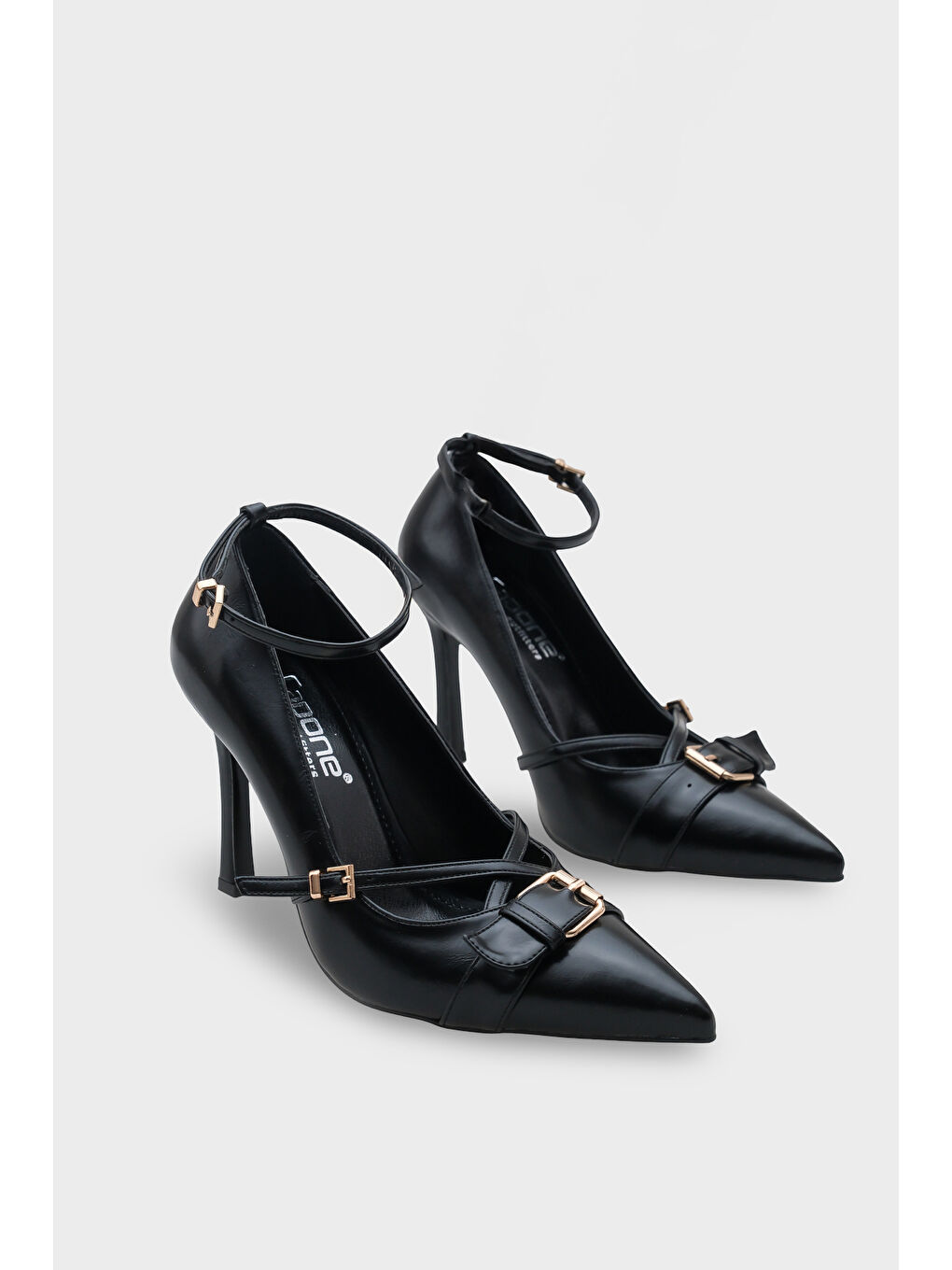 Siyah Kelcy Sivri Burunlu Tokalı Orta Topuklu Günlük Kadın Ayakkabı