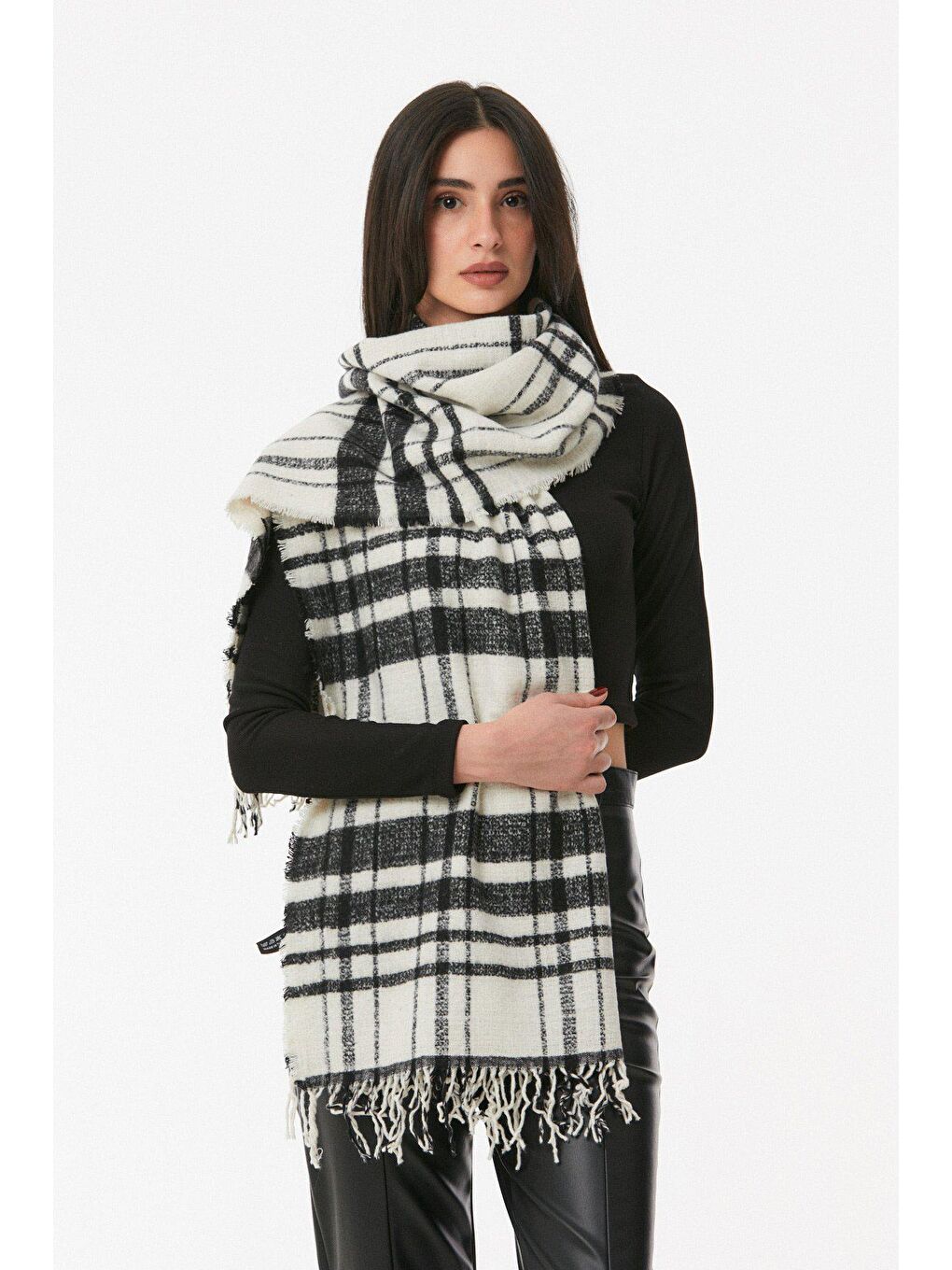 Ekru Ekose Desenli Yumuşak Dokulu Şal-4