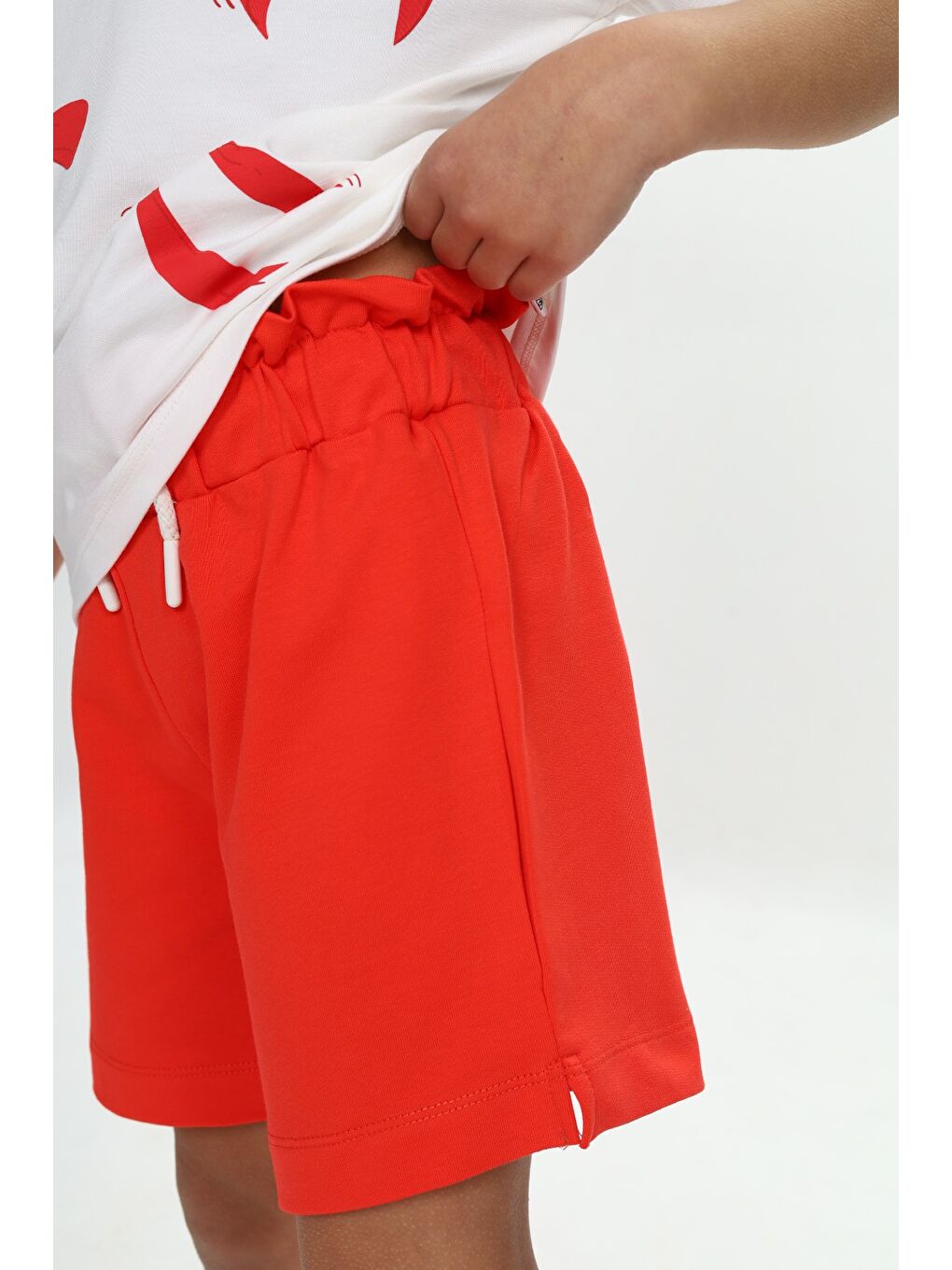 Kırmızı Kız Çocuk Fiyonk Baskılı Şortlu Takım-1