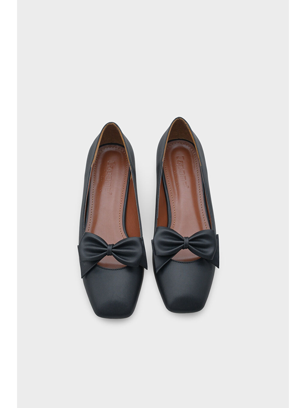 Siyah Helaina Kısa Topuklu Fiyonklu Kadın Ayakkabı-5