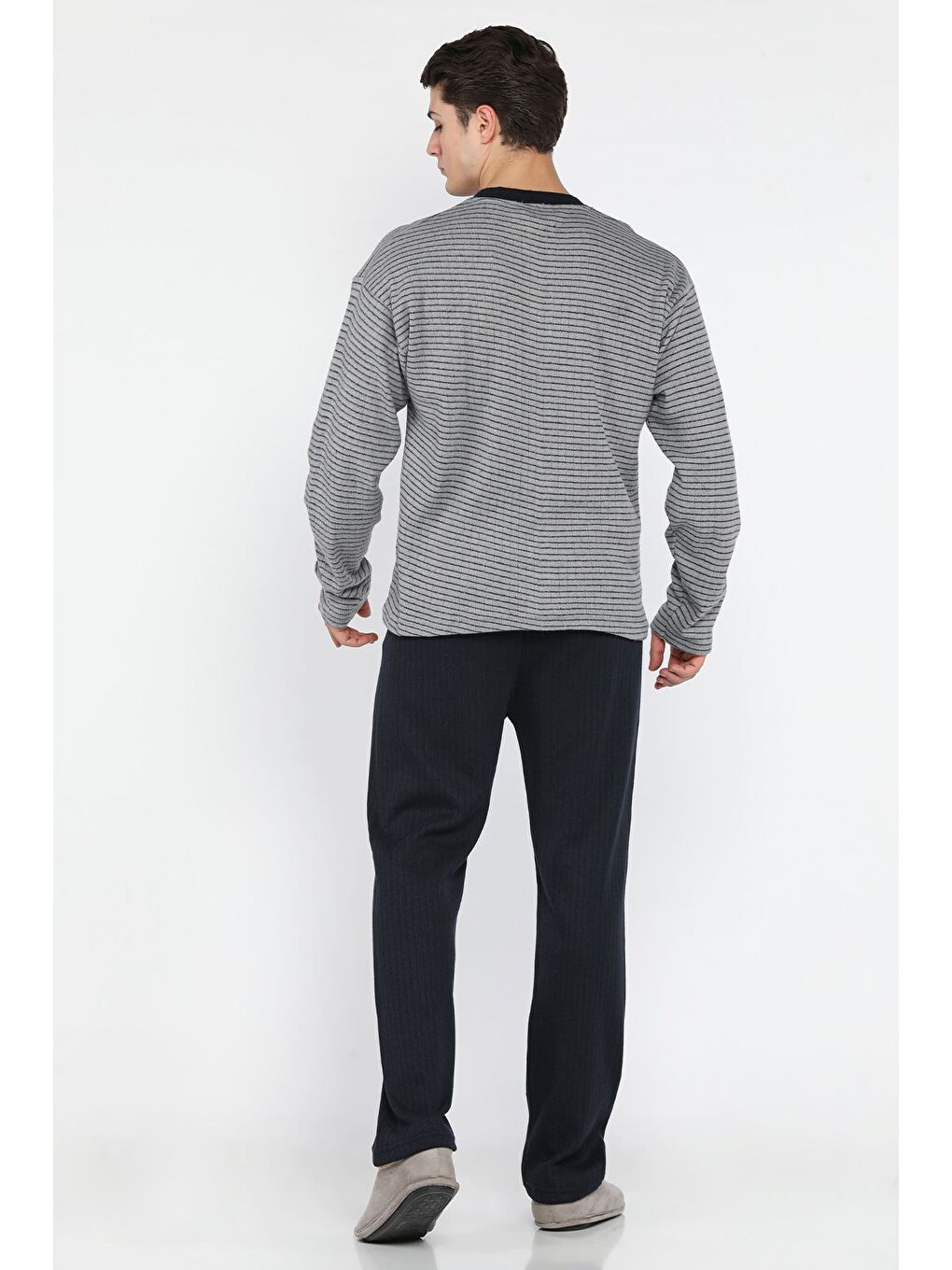 Gri Erkek Çizgi Desenli Yarım Düğmeli Uzun Kol Pijama Takımı-2