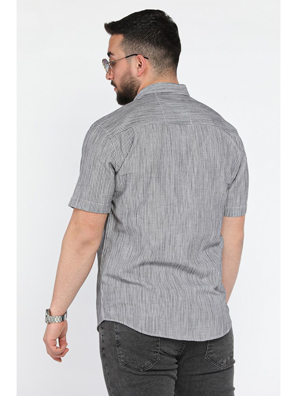 Siyah Çizgili Kısa Kol Erkek Gömlek-2