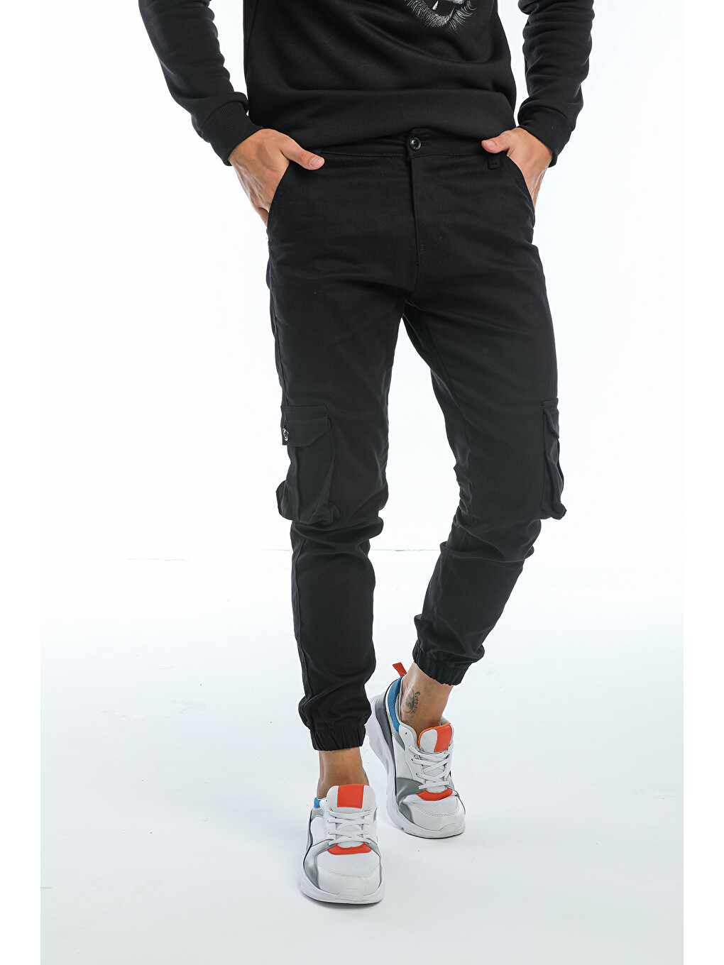 Siyah Kargo Cepli, Fermuarlı Paça Lastikli Esnek Kumaş Slim Fit Gabardin Erkek Kargo Pantolon-1