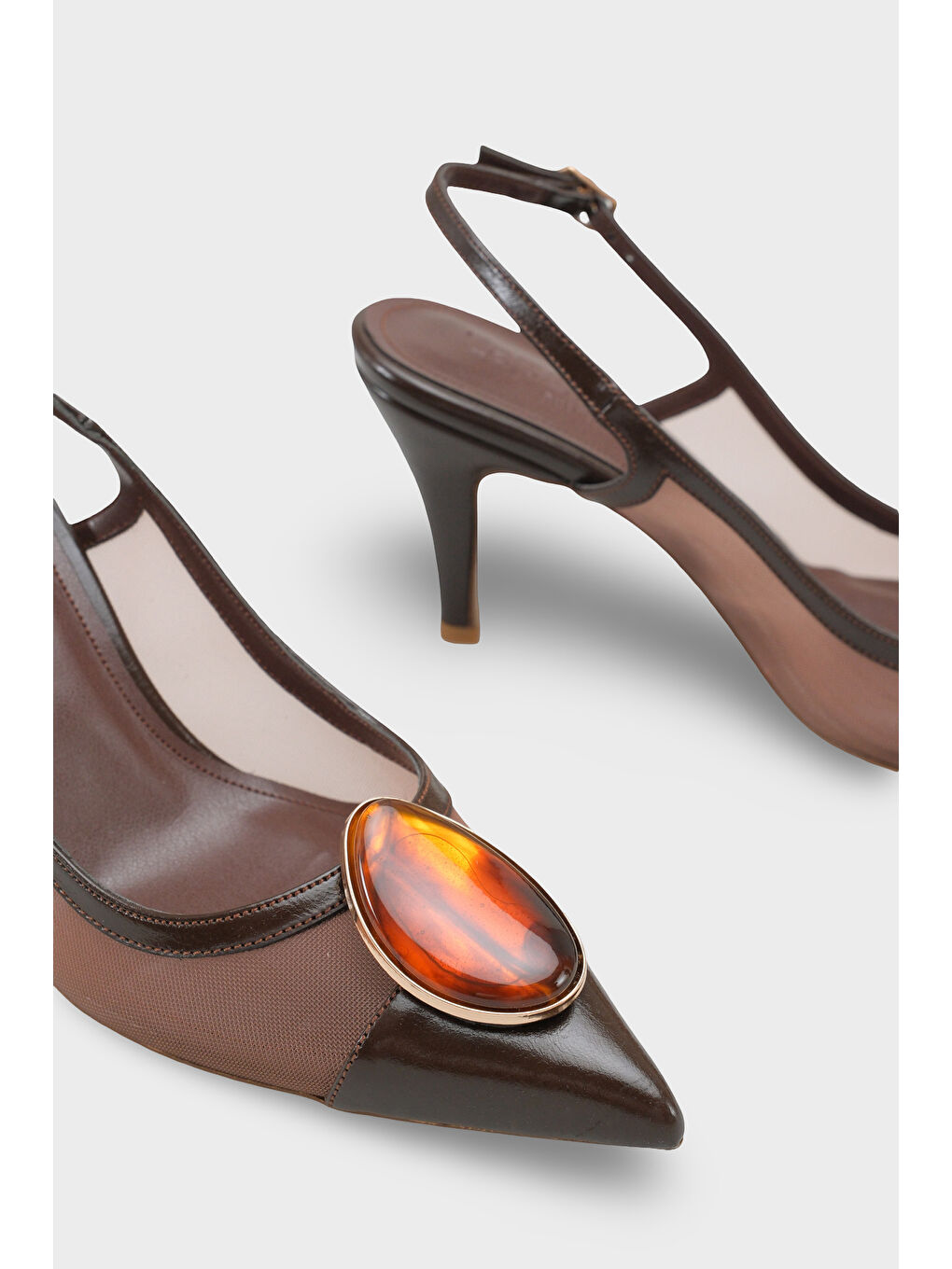 Kahverengi Liane Orta Topuklu Taşlı Fileli Arkası Açık Kadın Ayakkabı-3