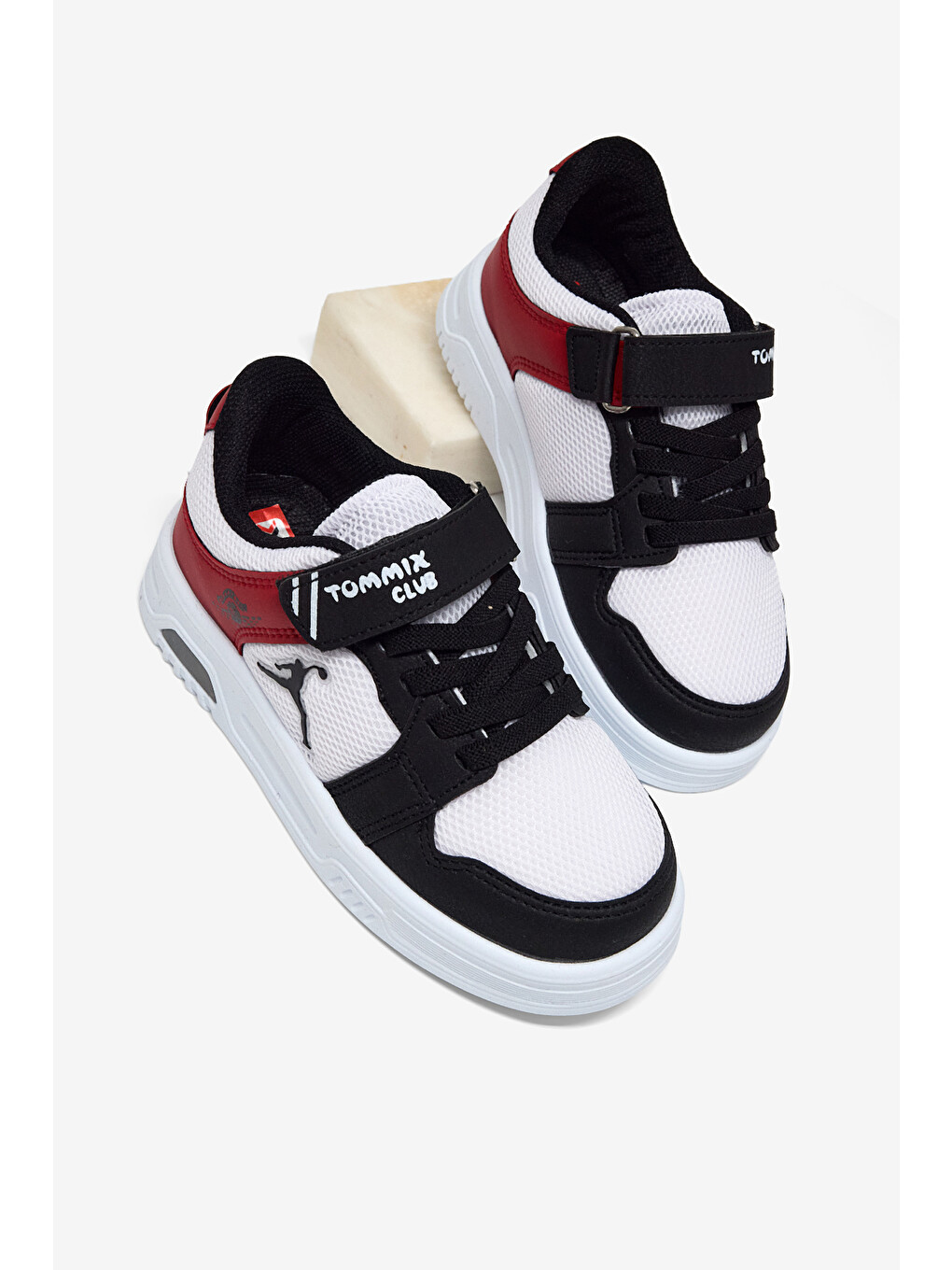 Çocuk Unisex Siyah Beyaz Kırmızı Kauçuk Taban Cırtlı Işıklı Sneaker-2