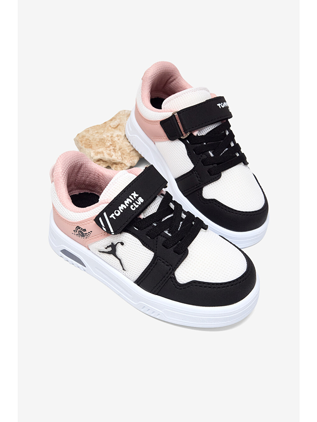 Çocuk Unisex Siyah Pudra Kauçuk Taban Cırtlı Işıklı Sneaker-2