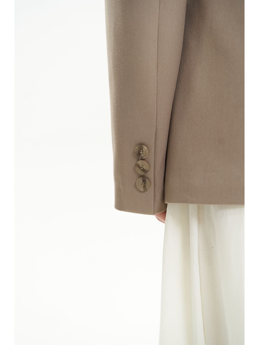 Allegany Bej Bel Oturmalı Blazer-6