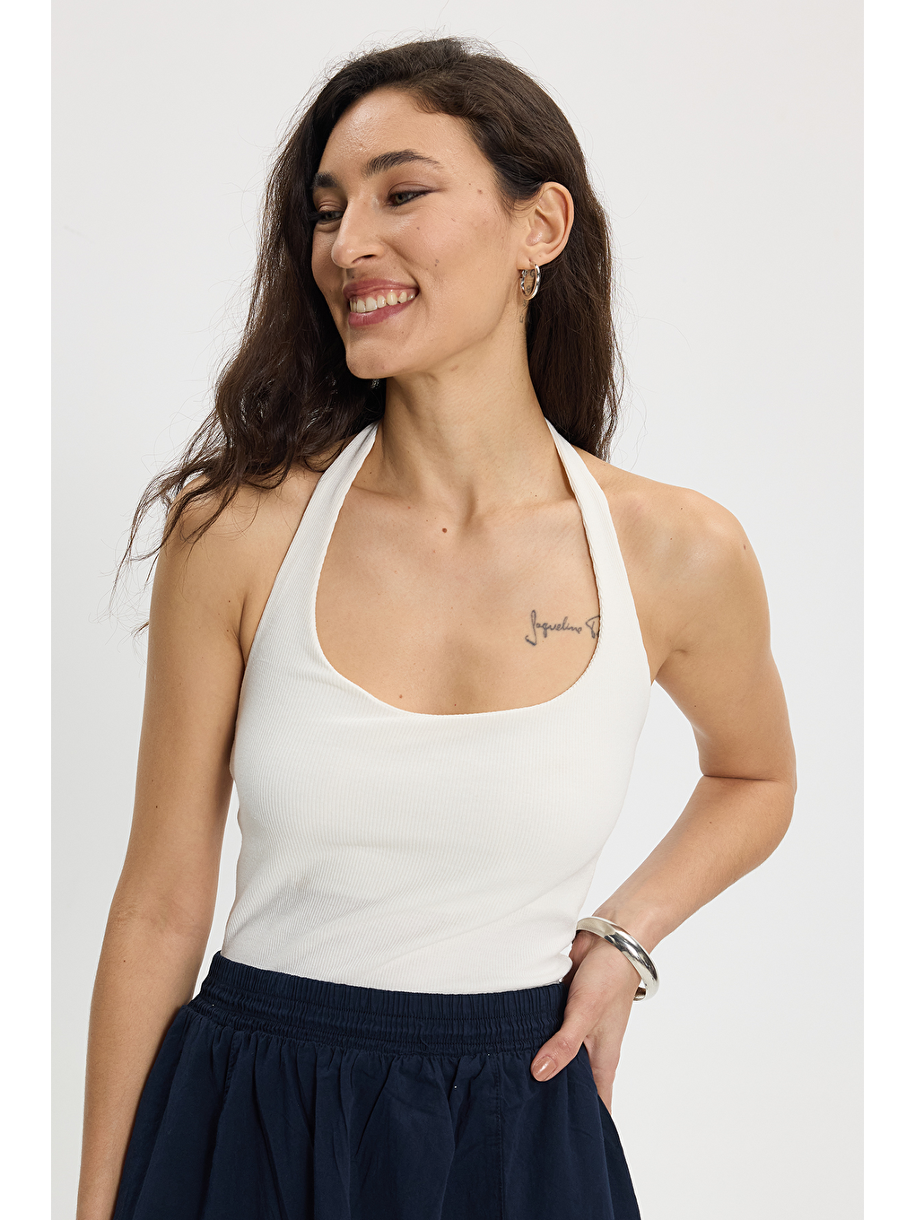 Kadın Slim Fit Dar Kesim Pamuklu Halter Yaka Kaşkorse Ekru Crop-1