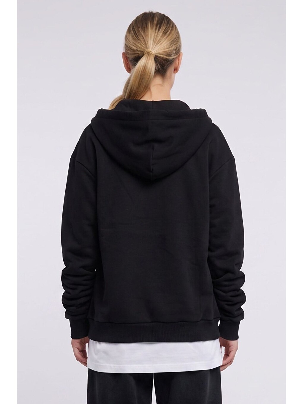 Kadın Oversize Geniş Kesim %100 Pamuk Kapüşonlu Fermuarlı Cepli Siyah Sweatshirt-6