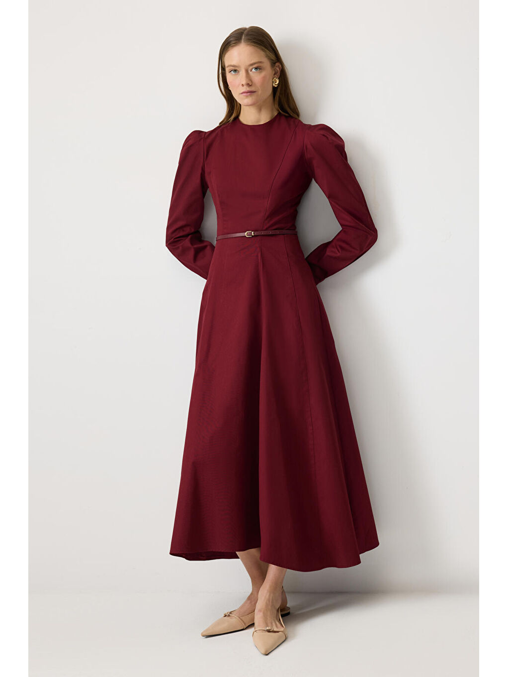 Bordo İnce Kemerli Godeli Elbise