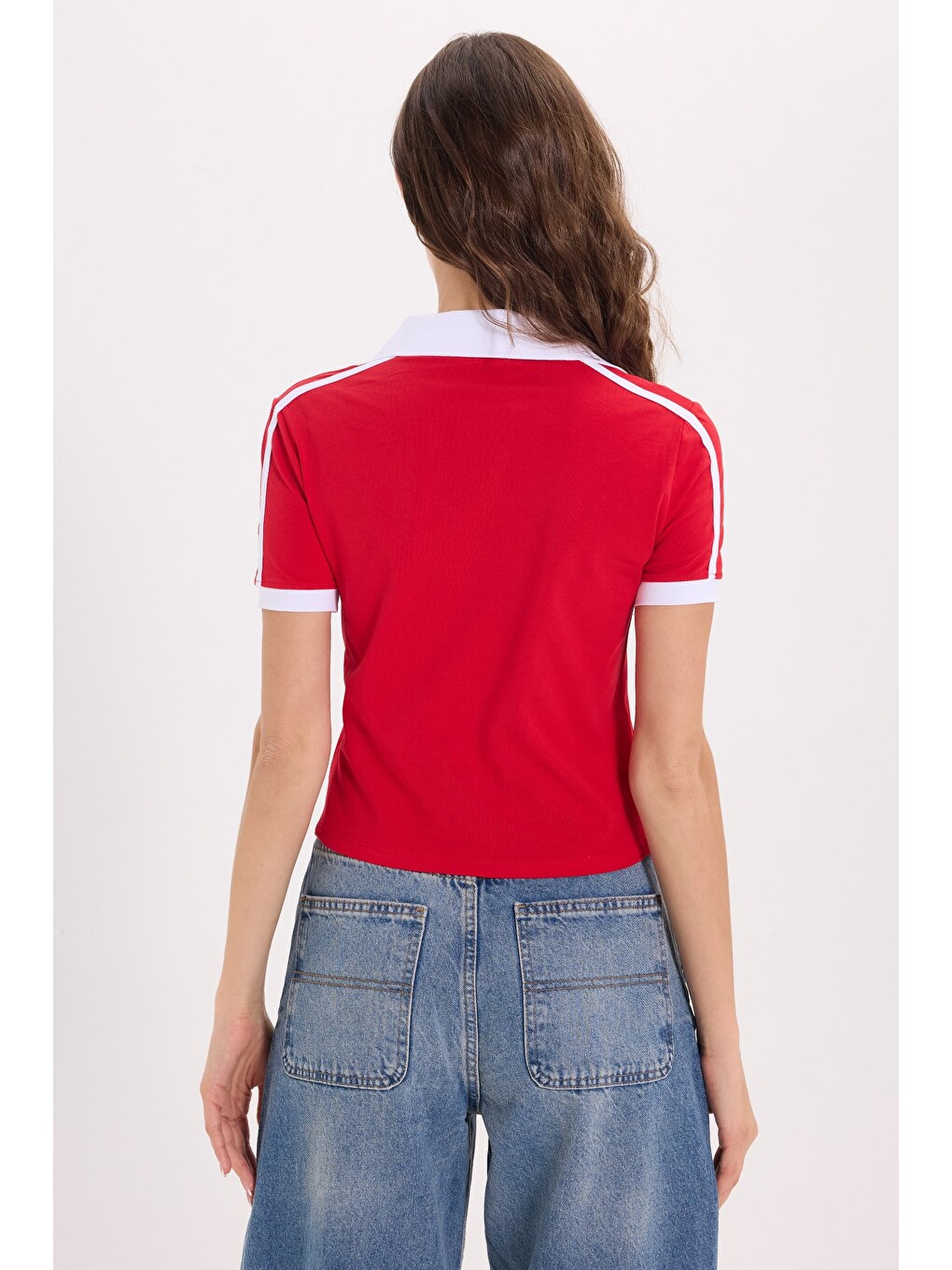 Kadın Slim Fit Dar Kesim Kısa Kollu Baskılı Omzu Şeritli V Yaka Kırmızı Tişört Body-6