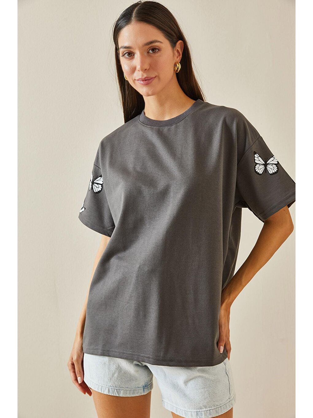 Antrasit Bisiklet Yaka Baskılı Oversize Tişört