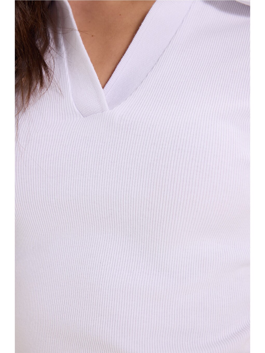 Kadın Slim Fit Dar Kesim Pamuklu Kısa Kollu Beyaz Polo Yaka Tişört-3