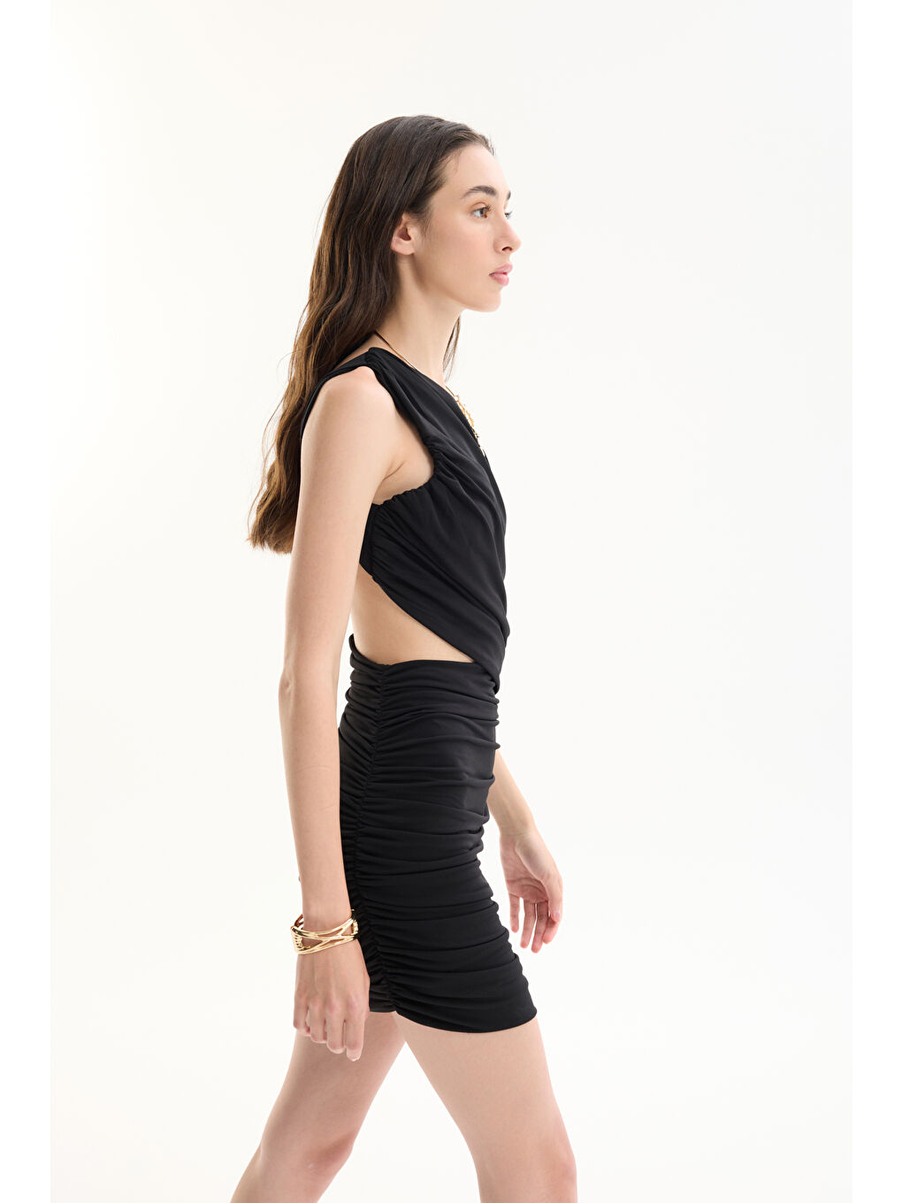 Drape Detaylı Tek Omuz Cut Out Mini Elbise Siyah-2