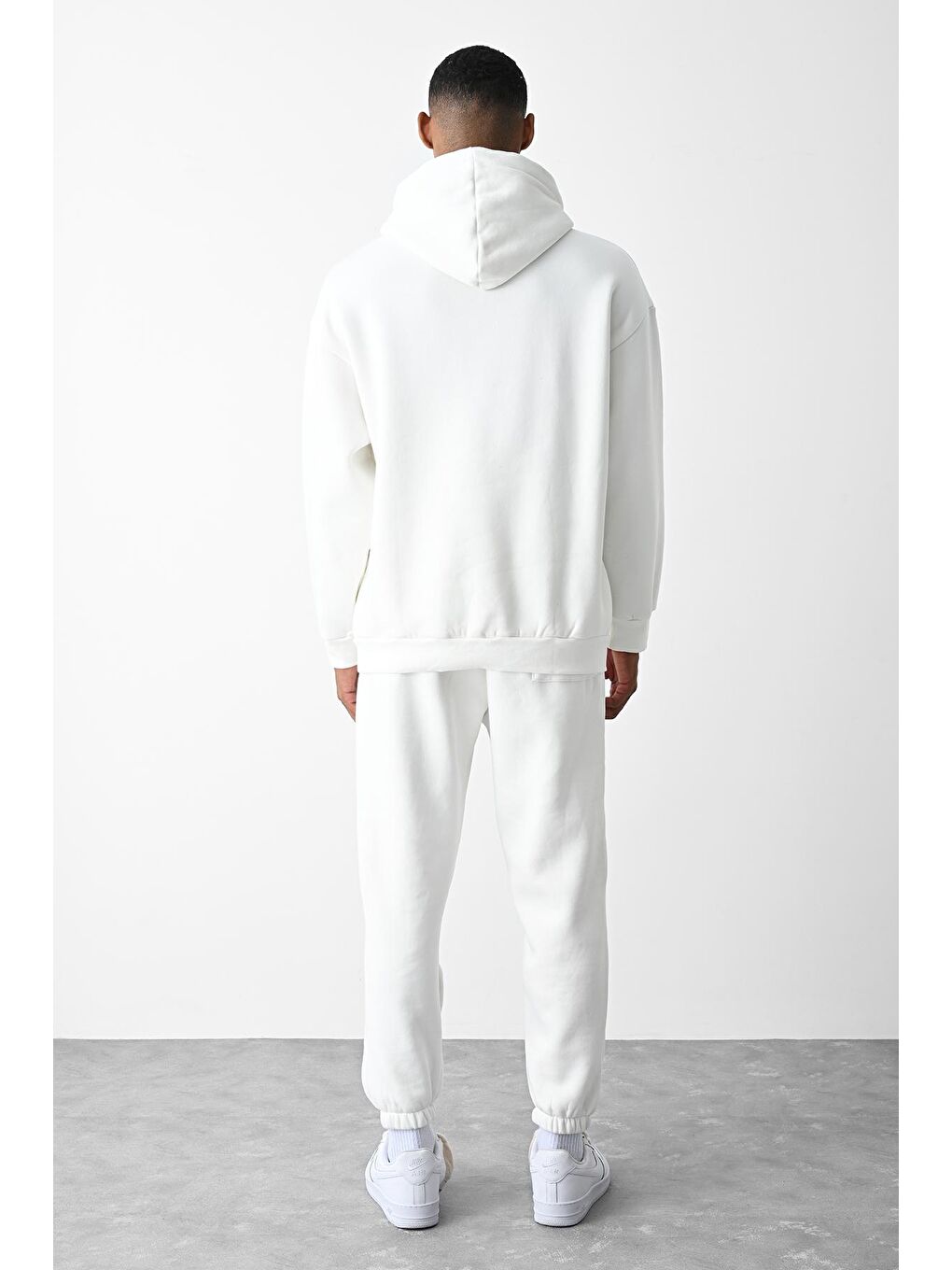 Ekru Yazı Detaylı Oversize Eşofman Takımı-2