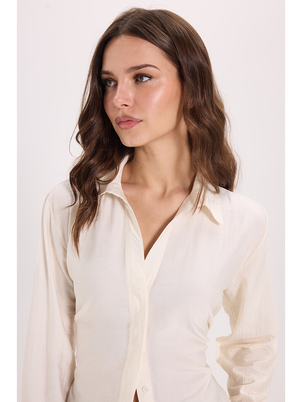 Kadın Slim Fit Dar Kesim Bel Ve Sırt Bağlamalı Ekru Gömlek-3