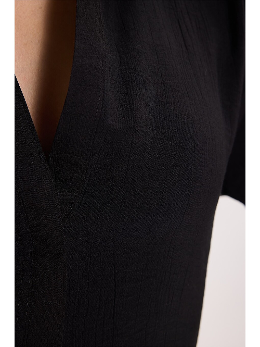 Kadın Slim Fit Dar Kesim Bel Ve Sırt Bağlamalı Siyah Gömlek-7