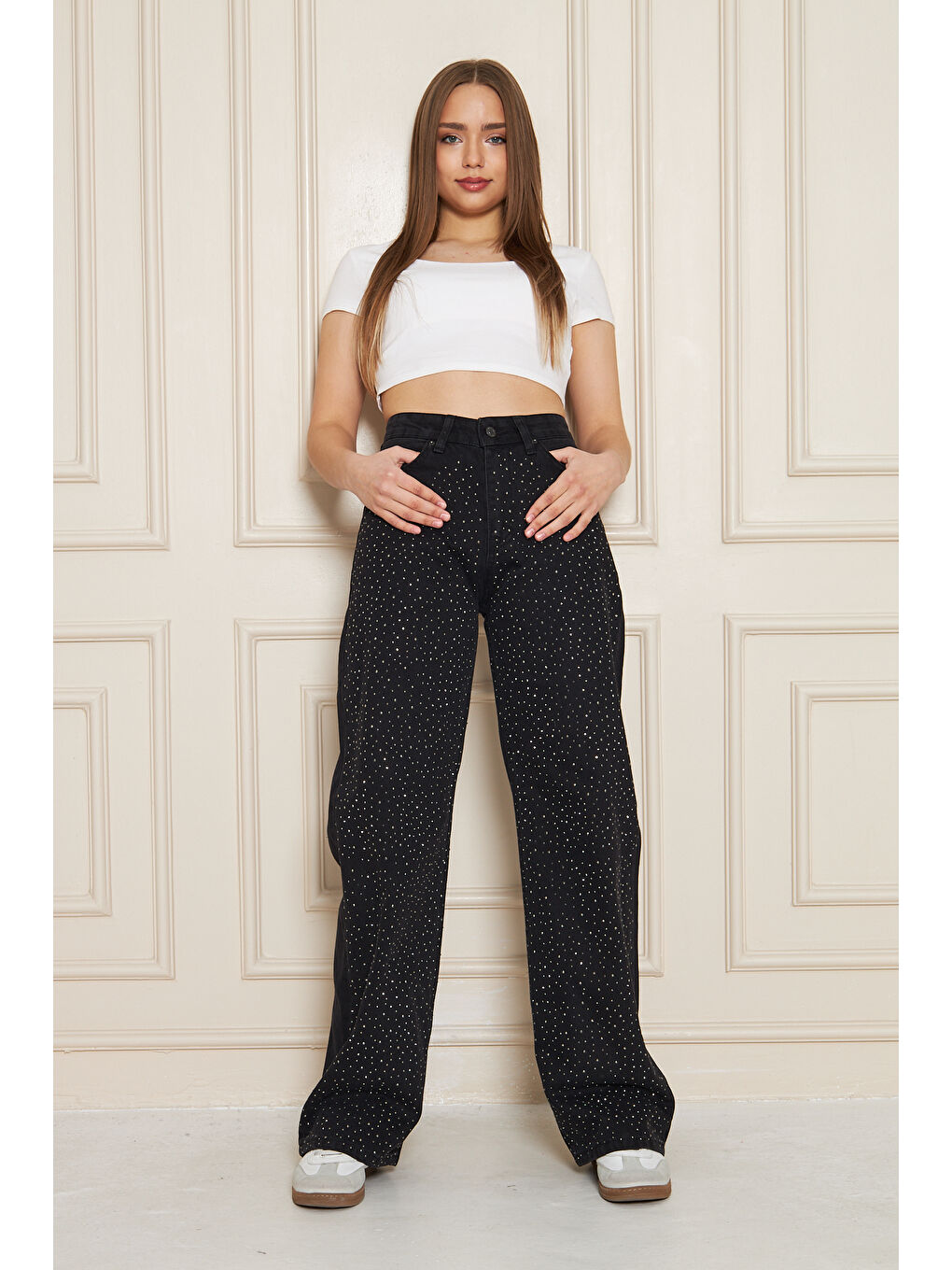 Kadın Yüksek Bel Baggy Taşlı Bol Paça Siyah Jean Pantolon-4