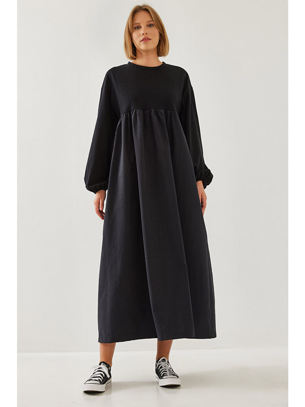 Siyah Kadın Parçalı Kloş Elbise