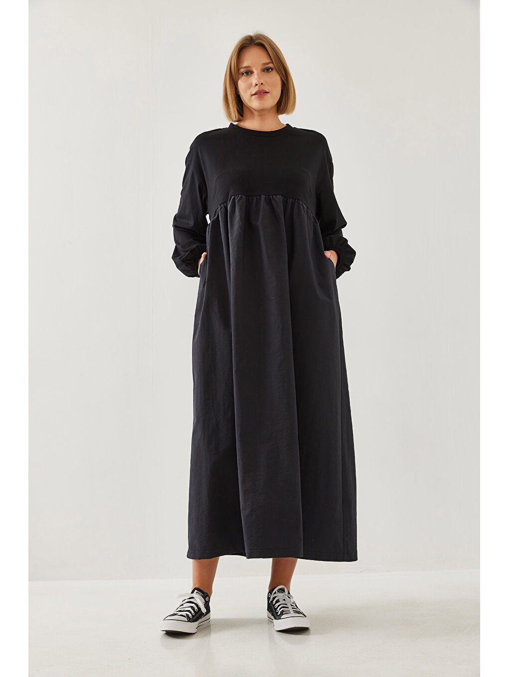 Siyah Kadın Parçalı Kloş Elbise-5