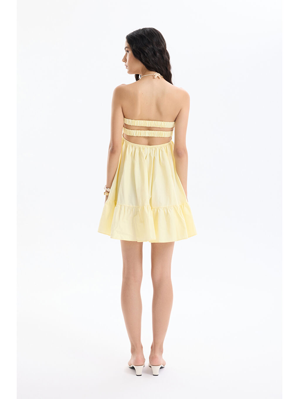Önü Düğüm Detaylı Sırt Dekolteli Straplez Mini Elbise Sarı-4