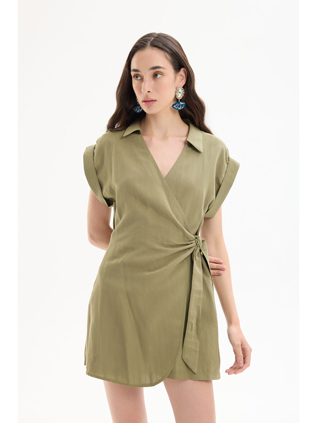 Kruvaze Yaka Beli Bağlamalı Şort Tulum Haki-2