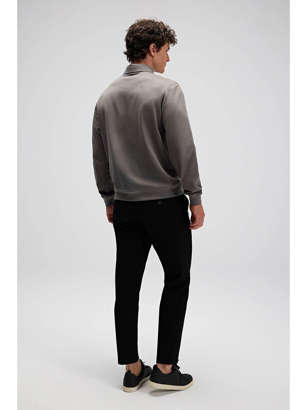 Antrasit Logolu Pamuklu Regular Fit Düğmeli Polo Yaka Sweat EM607-ANT-4