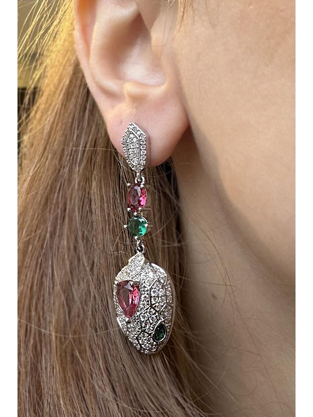 Bordo Gömme Zirkon Taşlı Gümüş Serpent Küpe-1