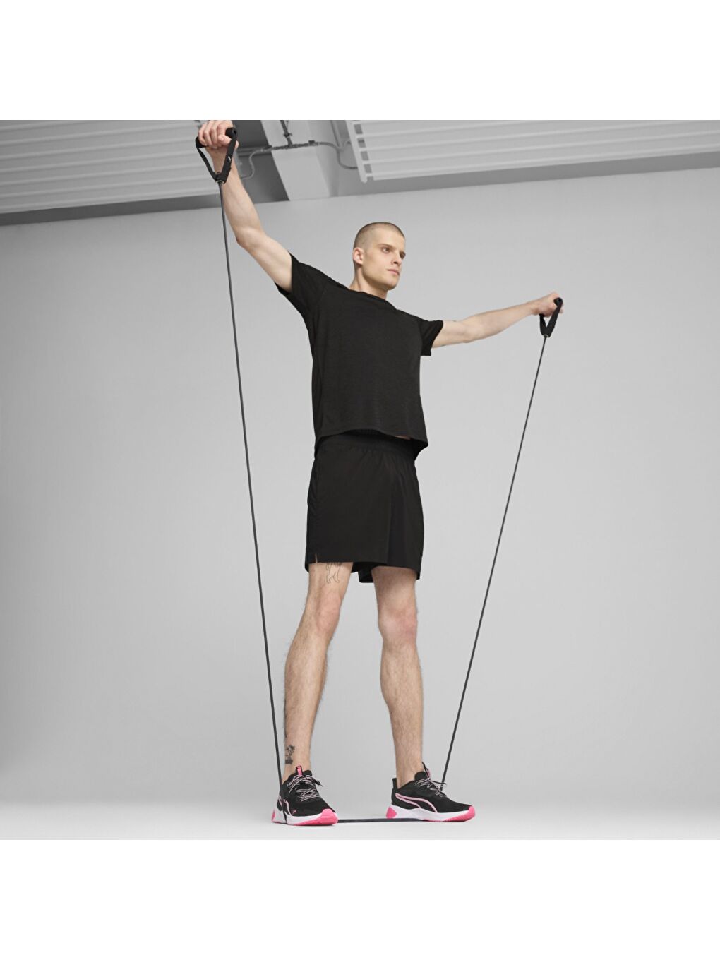 Essentials Heather Erkek Siyah Yuvarlak Yaka Tişört-1