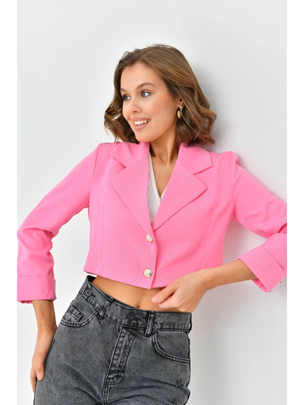 Parkkaron Pembe Kadın Pembe Düğme Detay Crop Blazer Ceket - 1