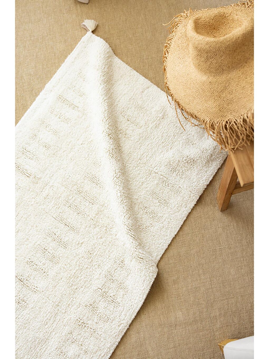 Ekru TOGO PUSKULLU BANYO PASPASI 70x110 EKRU