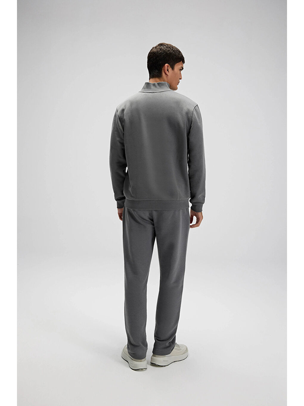 Antrasit Pamuklu Regular Fit Yarım Fermuarlı Dik Yaka Sweat EM580-ANT-5