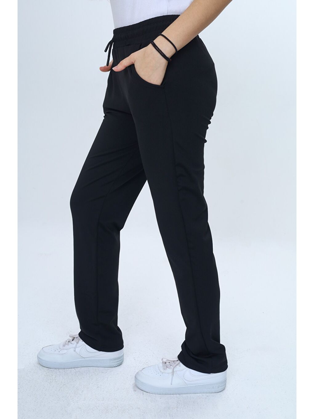 Siyah Unisex Çocuk Beli Paçası Lastikli Cepli Basic Eşofman Altı-2