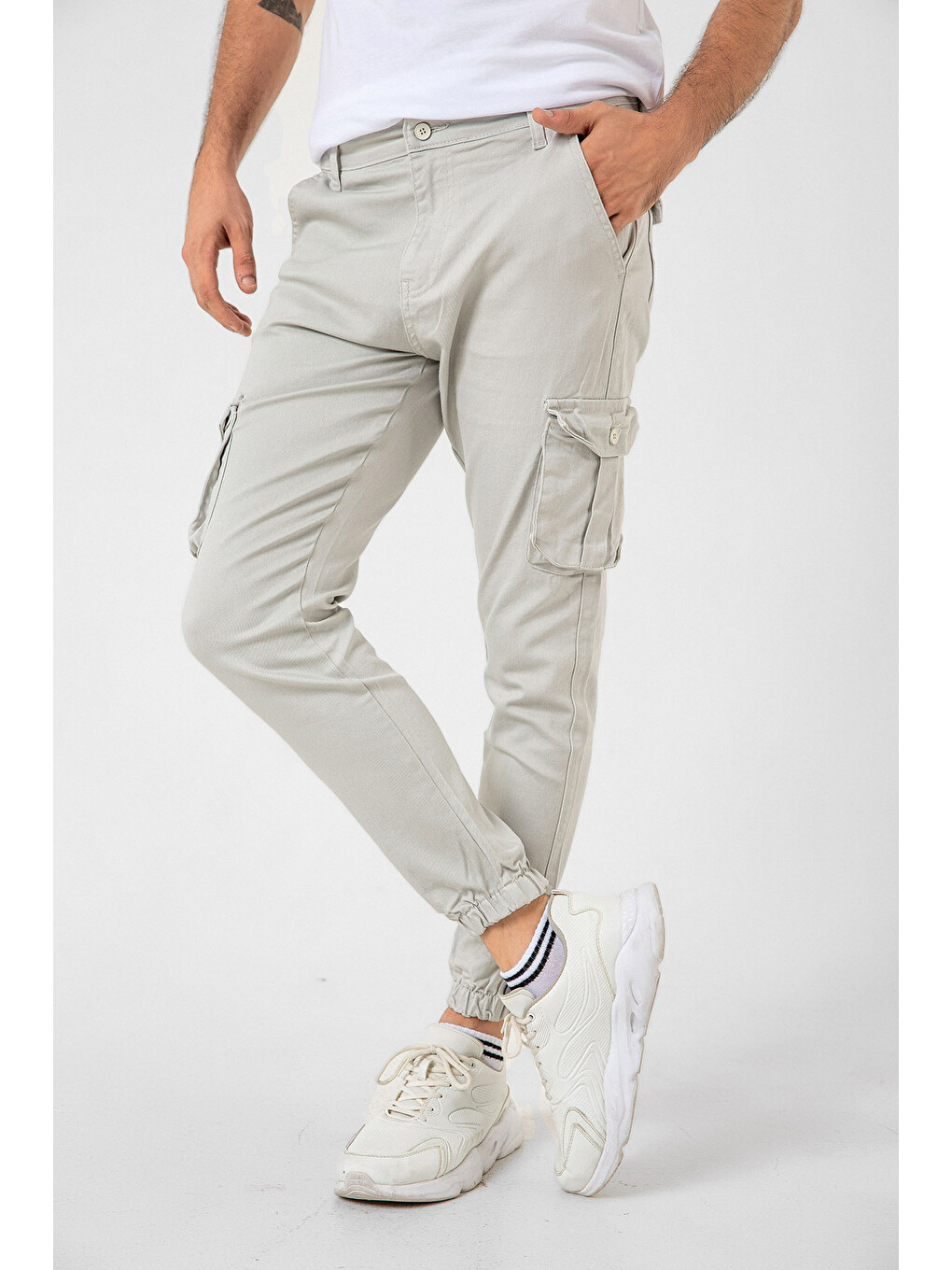 Gri Kargo Cepli, Fermuarlı Paça Lastikli Esnek Kumaş Slim Fit Gabardin Erkek Kargo Pantolon