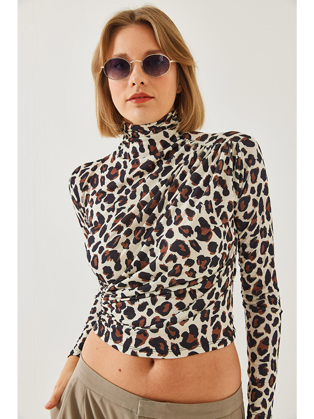 Bej Kadın Balıkçı Yaka Desenli Bluz --5