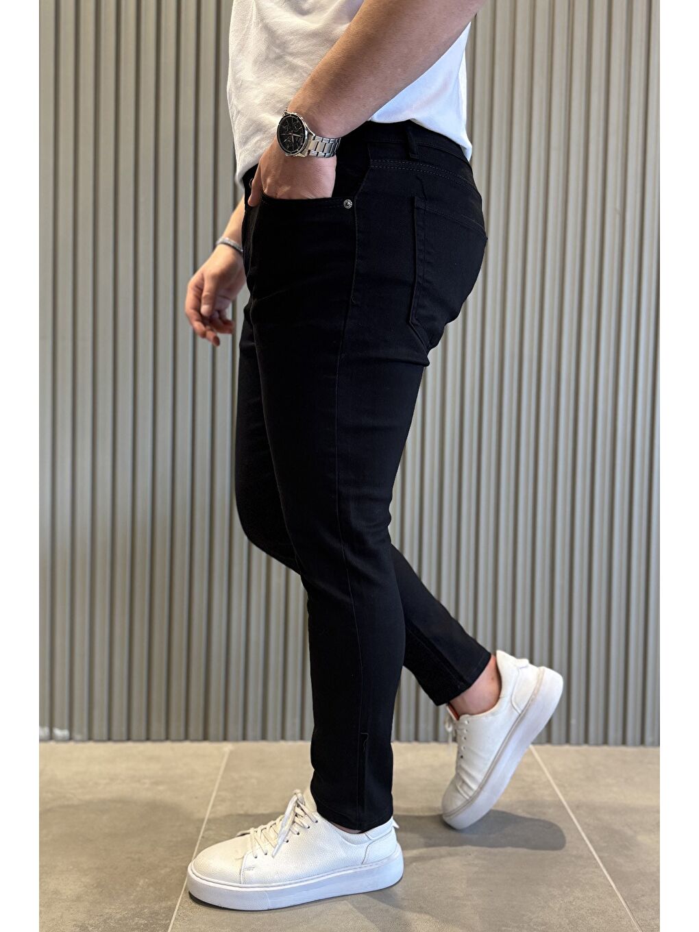 Siyah Fermuarlı Erkek Slim Fit Jean Pantolon-1