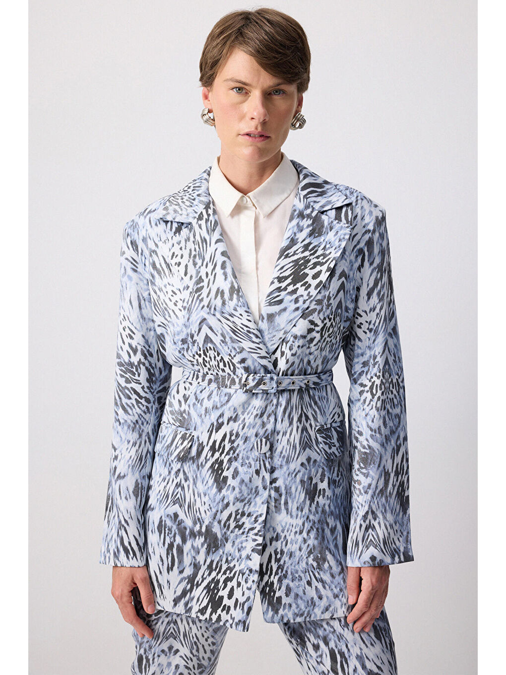 Mavi Desenli Kemer Detaylı Ceket Pantolon Takım-3