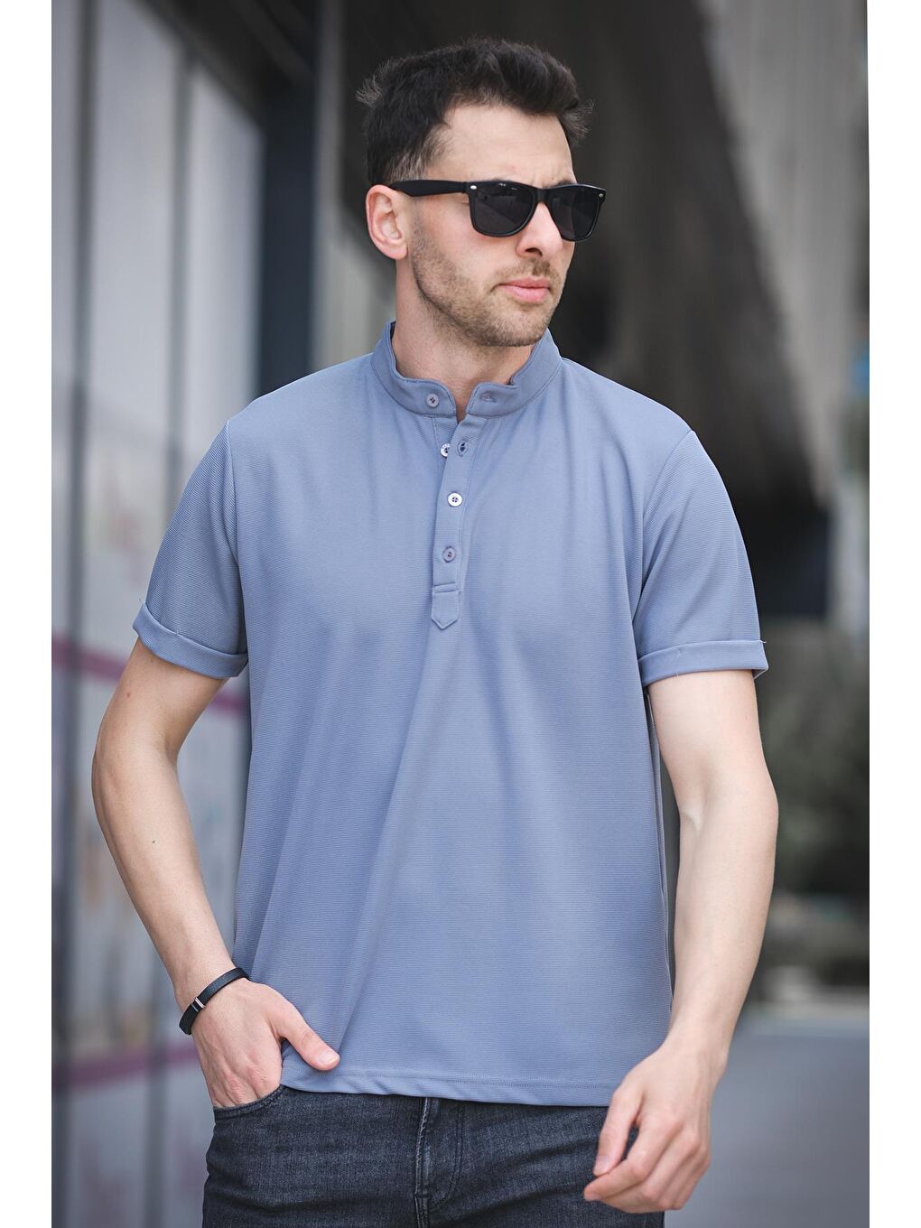 Mavi Cole Slim Fit Esnek Elastanlı Yarım Düğmeli Kısa Kol Hakim Yaka Erkek Tişört-1