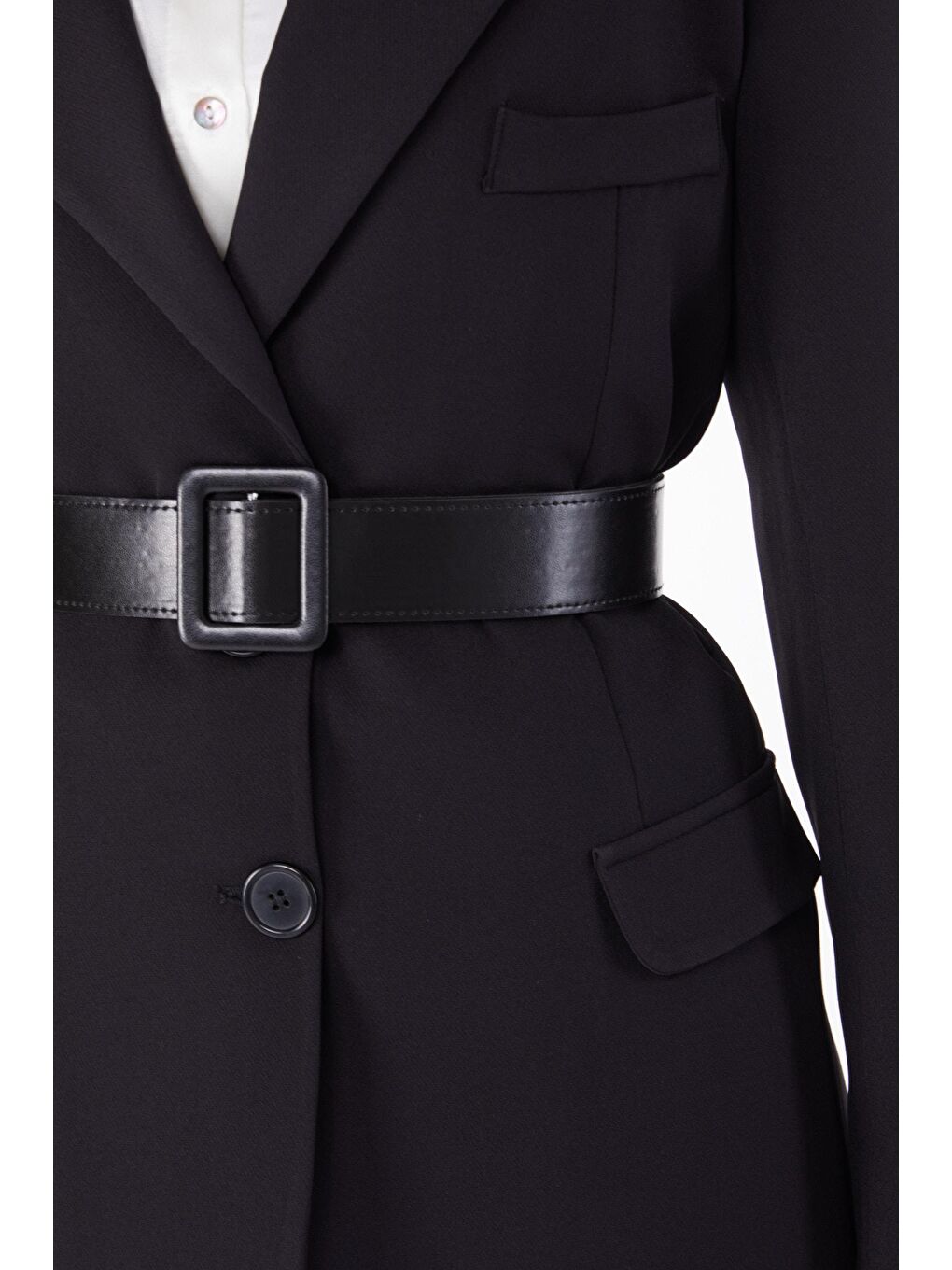 Ceket Yaka Kadın Siyah Kemerli Klasik Ceket - 25034-5