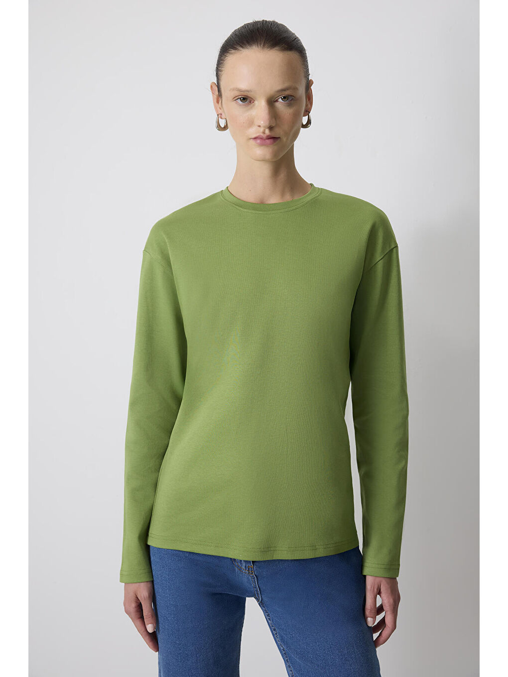 Yeşil %100 Pamuklu Uzun Kollu T-Shırt-1