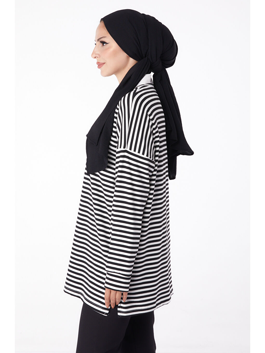 Bisiklet Yaka Kadın Siyah Çizgili Sweat - 26246-3