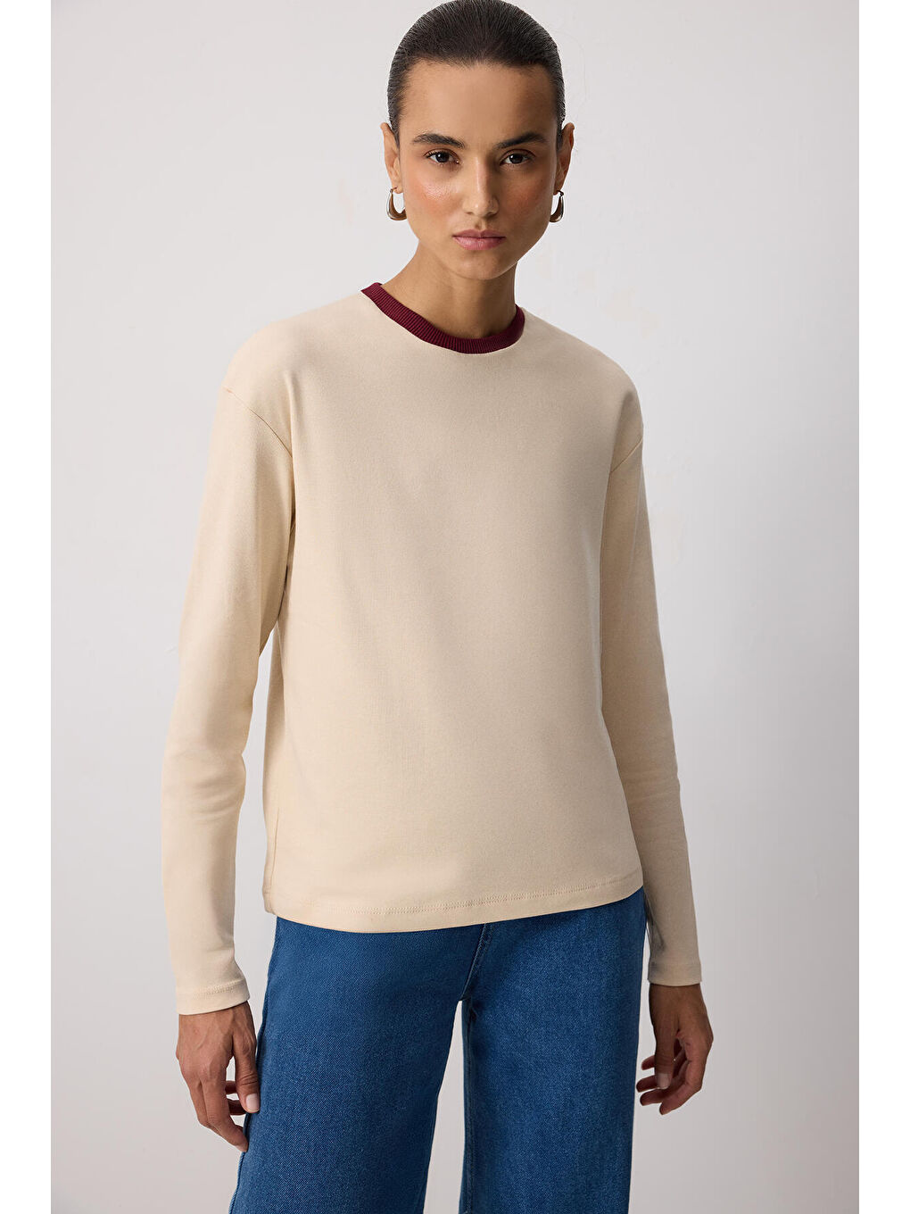 Bej %100 Pamuklu Ribana Yaka T-Shırt-1