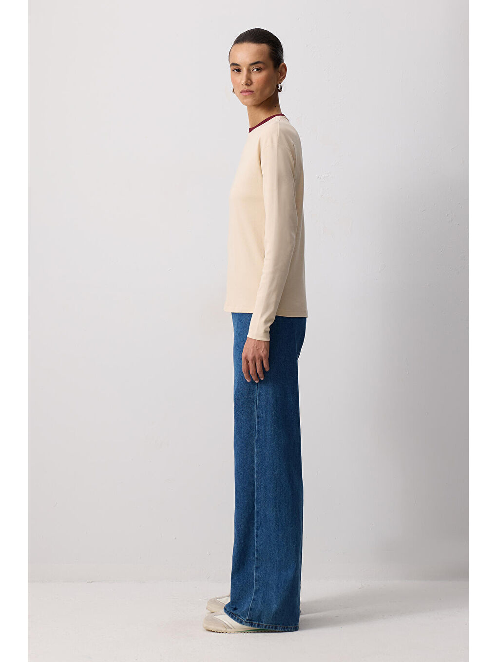 Bej %100 Pamuklu Ribana Yaka T-Shırt-2