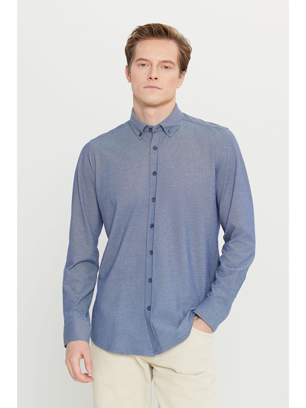 Erkek Lacivert Pamuklu Slim Fit Dar Kesim Düğmeli Yaka Örme Gömlek-2