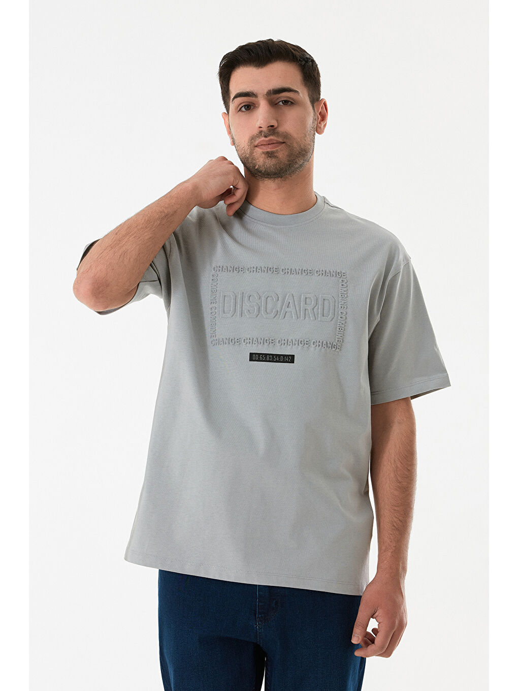 Gri Slogan Kabartmalı Bisiklet Yaka Oversize Tişört