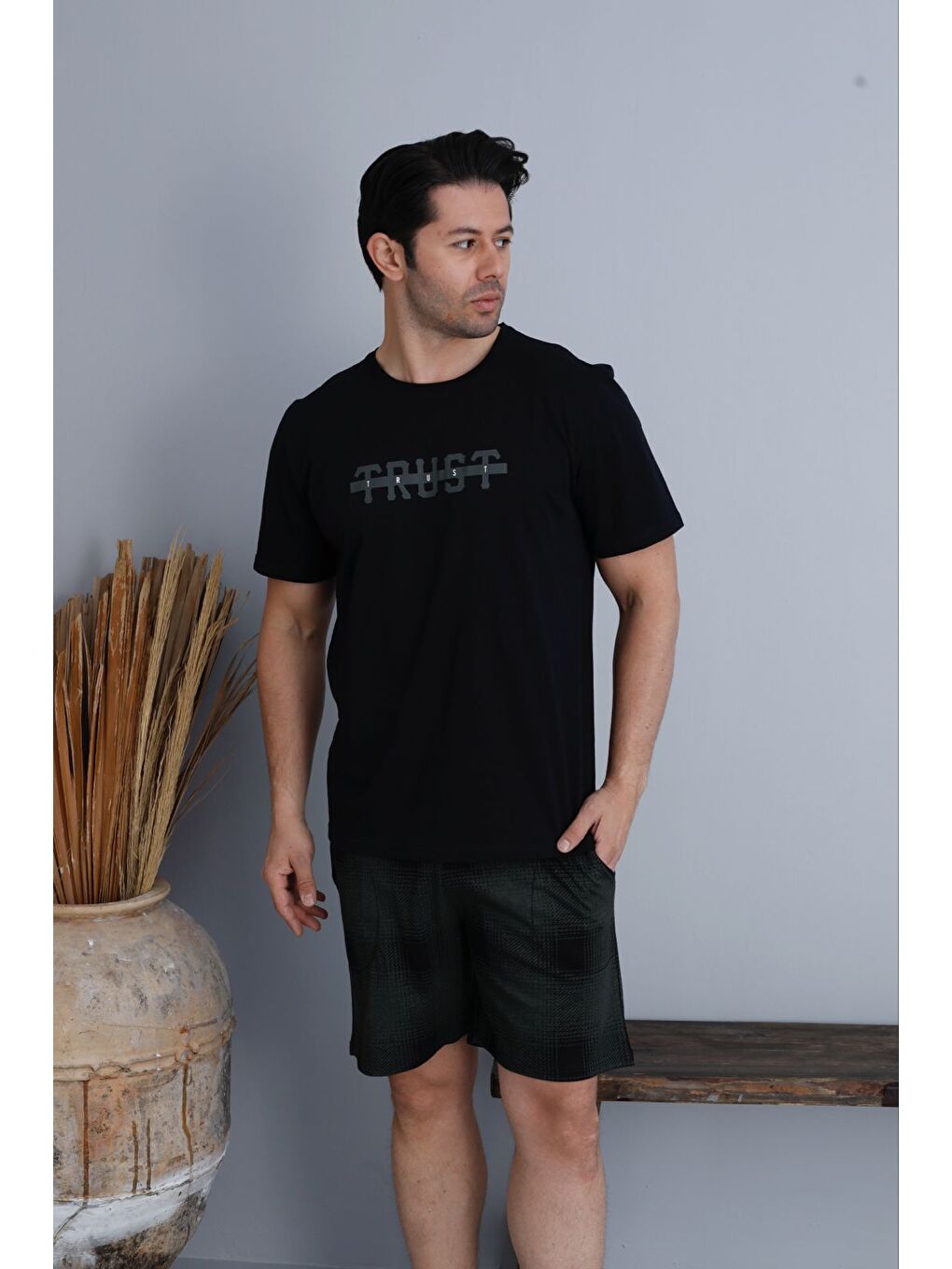 Erkek %100 Organik Pamuk Siyah Kısa Kollu Ekose Şortlu Doğal Pijama Takımı